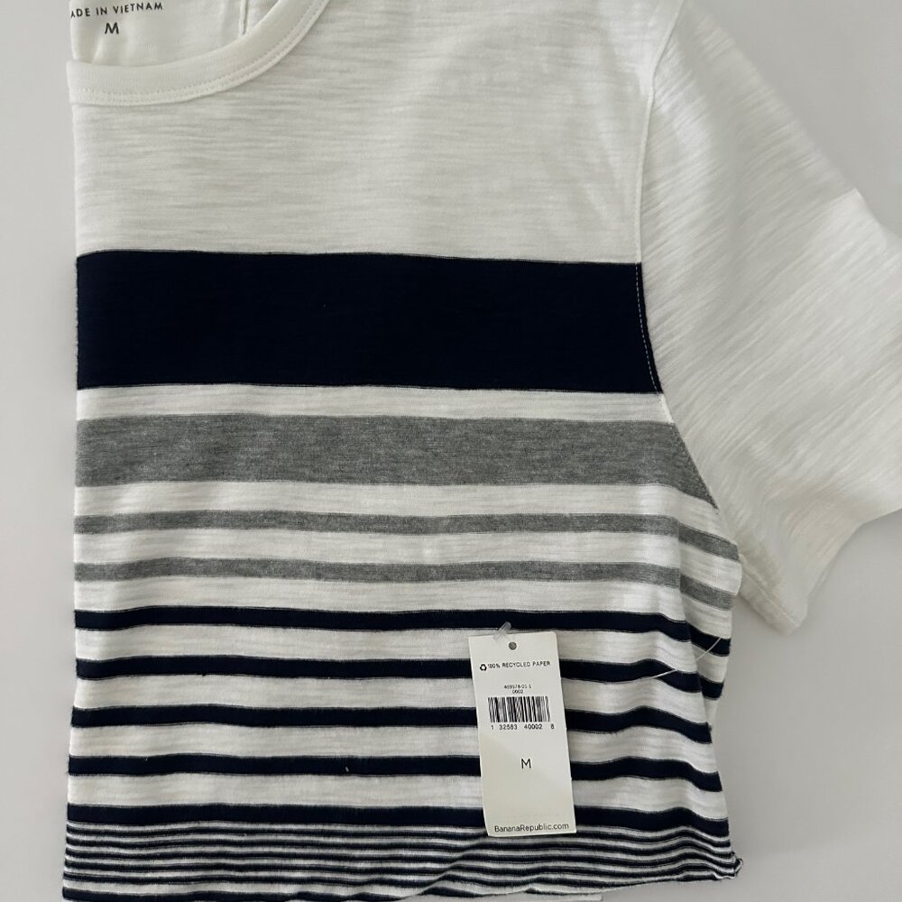 Banana Republic Mens T Shirt